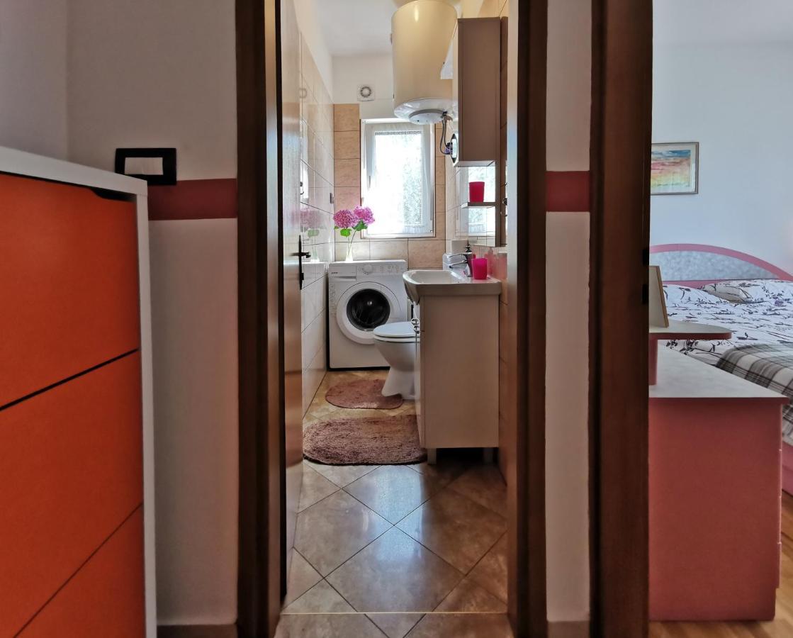 App & Room Le Palme Umag Exterior foto