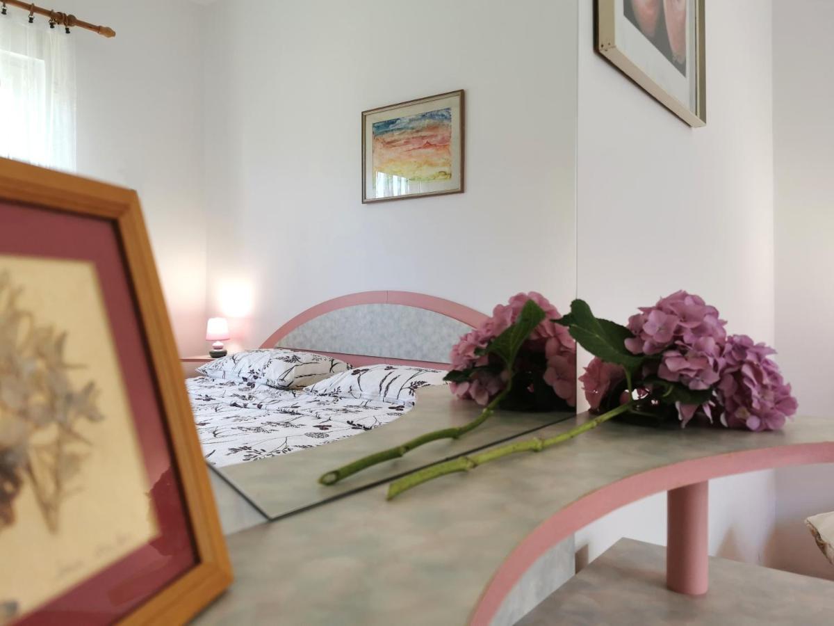 App & Room Le Palme Umag Exterior foto