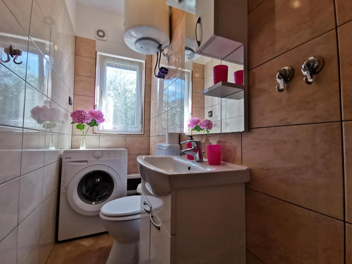 App & Room Le Palme Umag Exterior foto