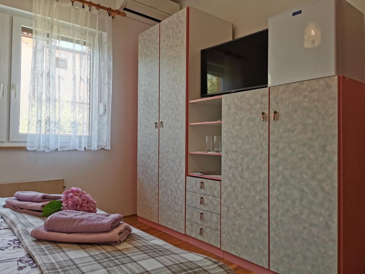 App & Room Le Palme Umag Exterior foto