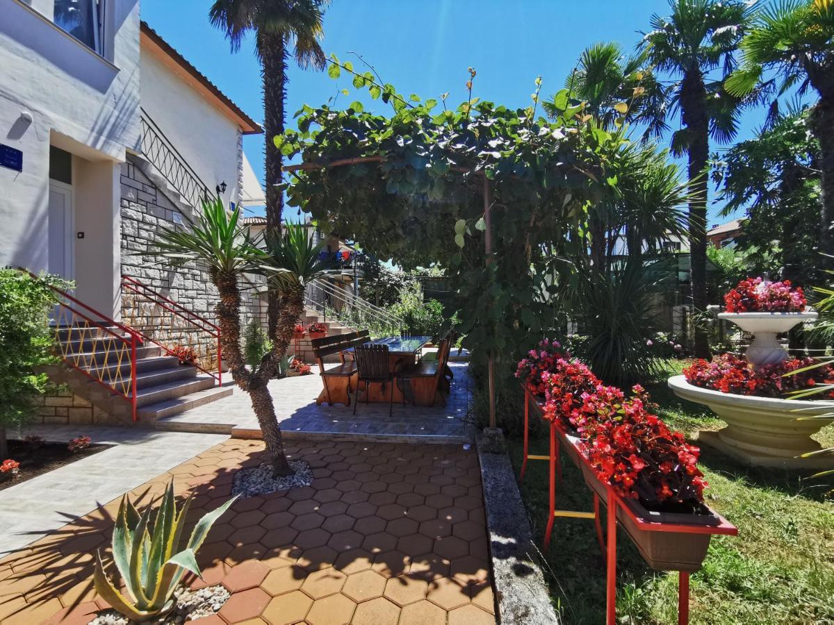 App & Room Le Palme Umag Exterior foto