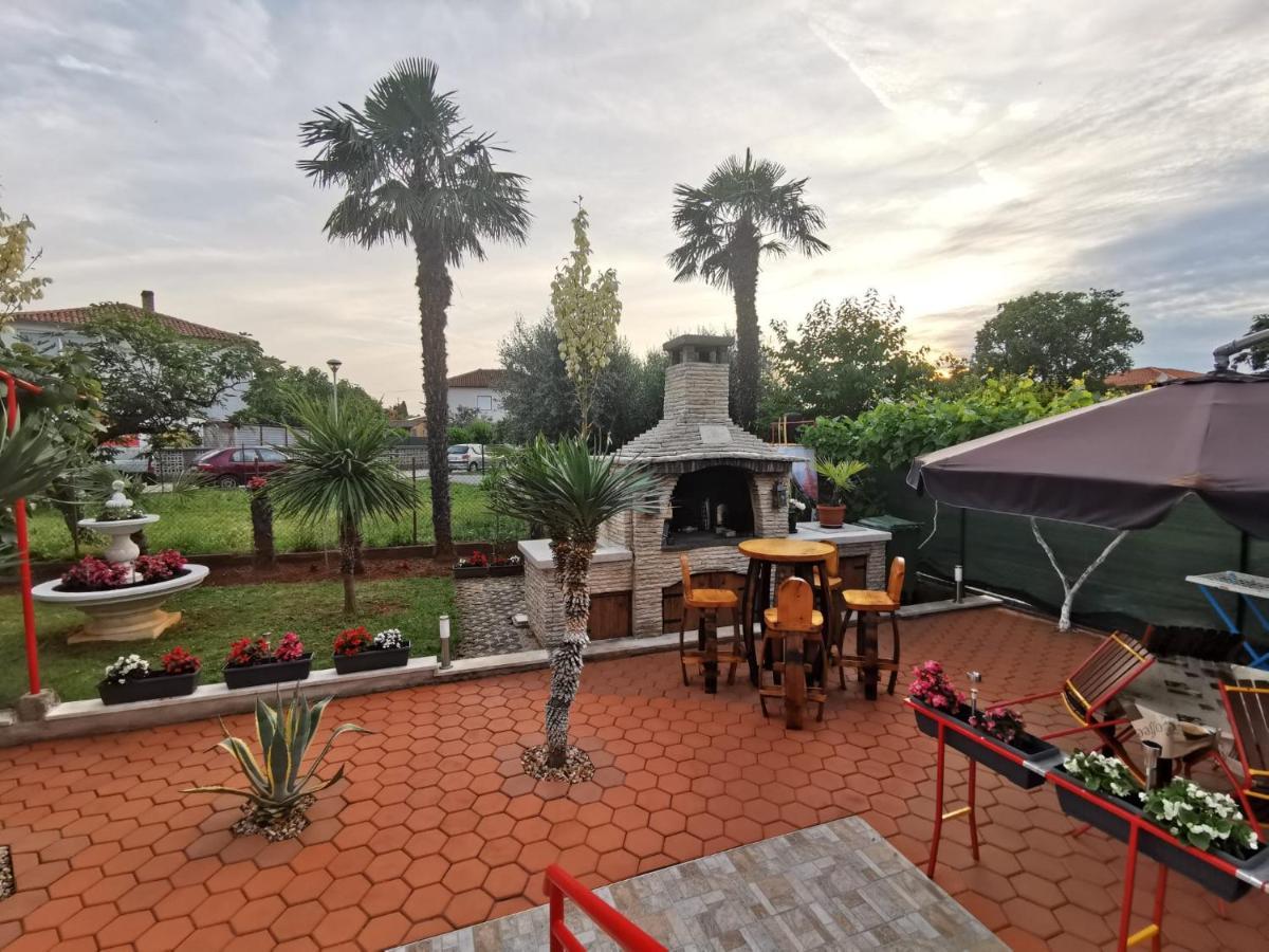 App & Room Le Palme Umag Exterior foto